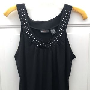 New York & Co Stretch rhinestone top size xl